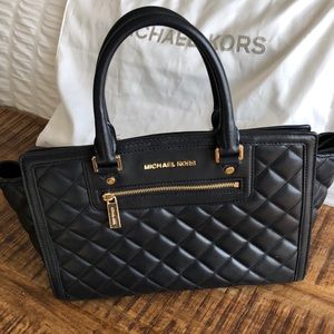 Black leather Michael Kors quilted purse